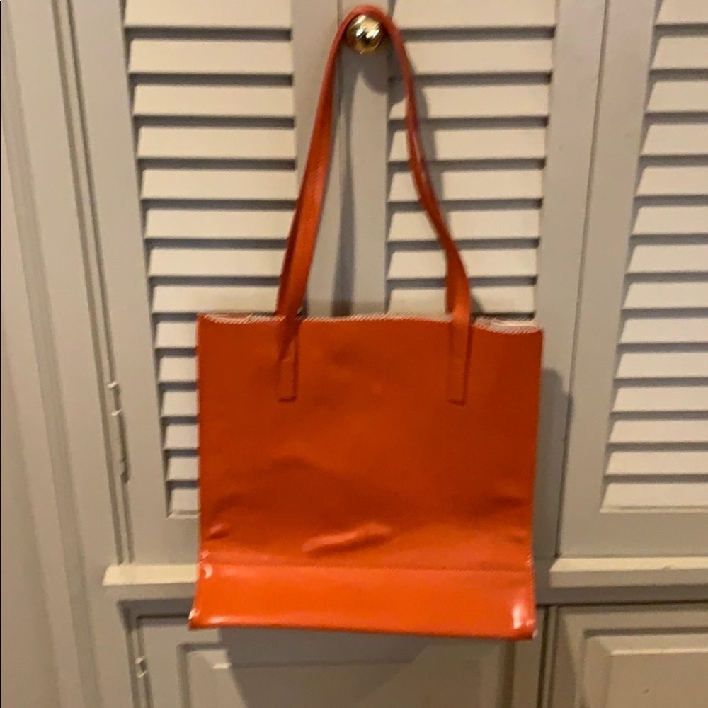 Orange purse - Picture 2 of 5